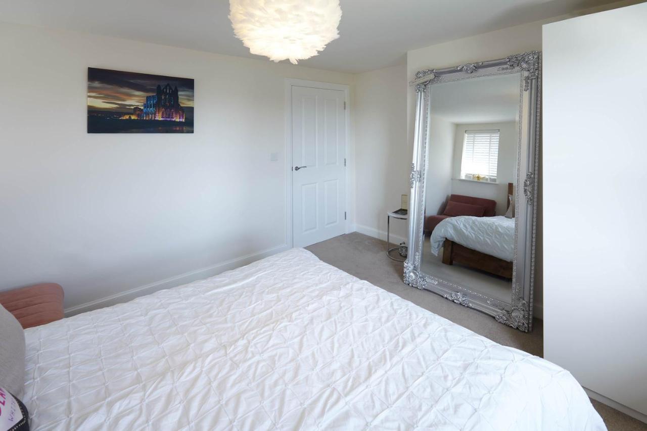 Host & Stay - The Cinder Track Hideaway Whitby Dış mekan fotoğraf